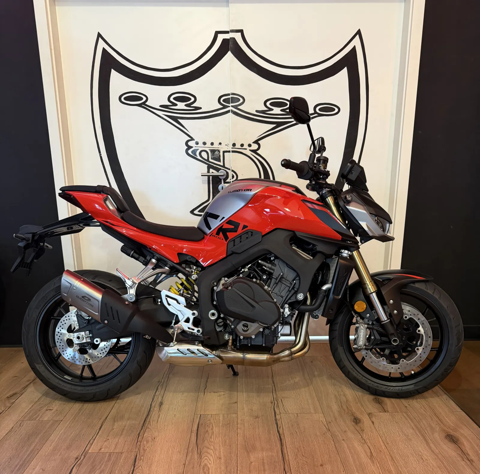 OCCASION DU MOIS / MOTO DE DIRECTION / QJMOTOR SRK 800